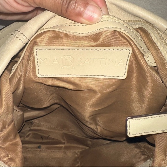 Mia Battina Women's Genuine Leather Cream Bag - Picture 5 of 11
